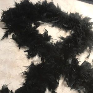 Black feather boa